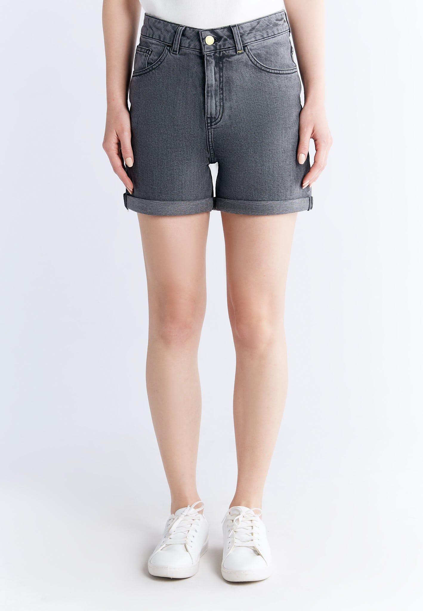 WN3010-163 Women Mom Shorts, Iron Gray